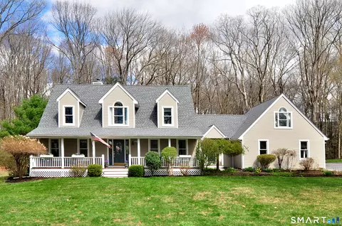 98 Andrew Dr, Canton, CT 06019
