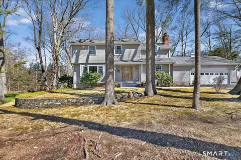 33 Tall Pine Rd, Milford, CT 06461
