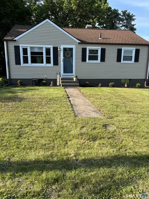 130 Round Hill Rd, Meriden, CT 06450