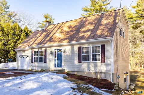 22 Stafford Rd, Ellington, CT 06029