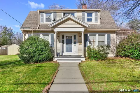 570 Broadview Ter, Hartford, CT 06106