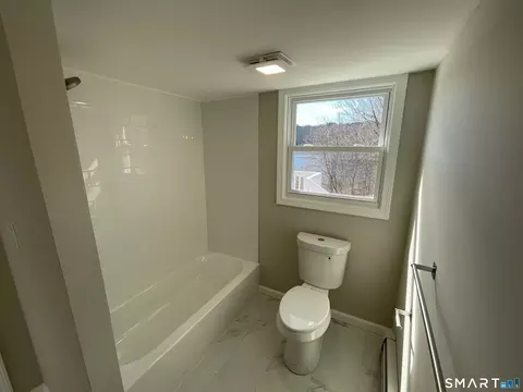 Bath - 200 Pond Hill Rd, Moosup, CT 06354 photo 1 of 2