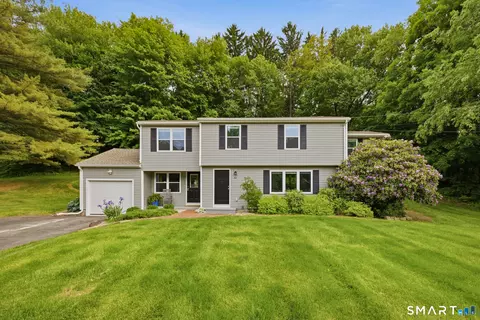 42 Kenneth Dr, Vernon, CT 06066