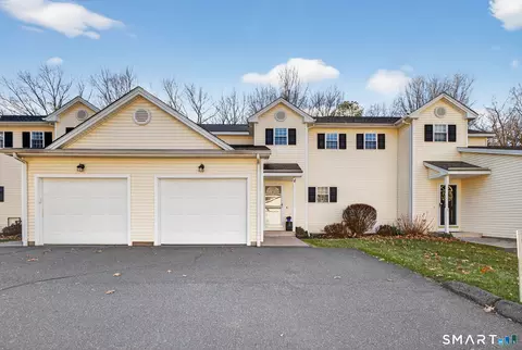 135 New Britain Ave #5, Plainville, CT 06062