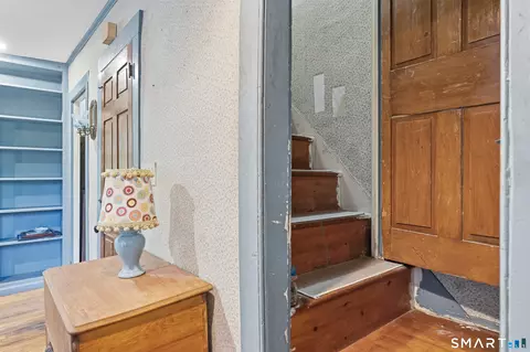 Entry Way - 60 Chaplin St, Chaplin, CT 06235 photo 6 of 7