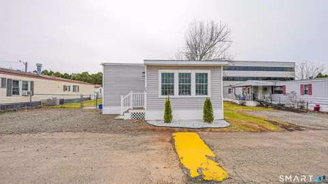 525 E Main St #TRLR 76, Branford, CT 06405