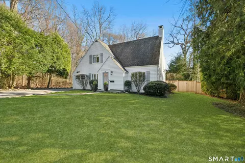 86 Middlesex Rd, Darien, CT 06820