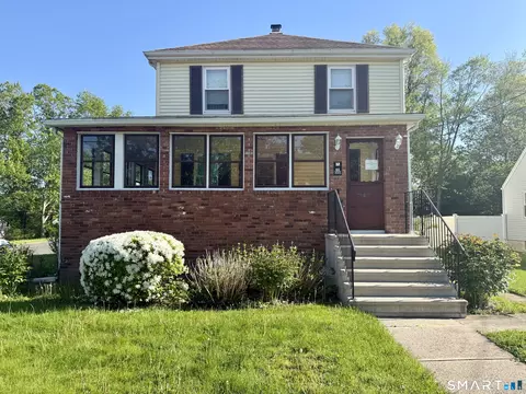 44 Midian Ave, Windsor, CT 06095