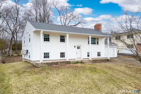 14 Bridgeport Ave, Bristol, CT 06010