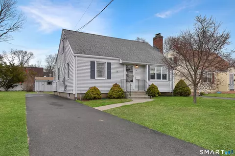 61 Sterling St, New Britain, CT 06053