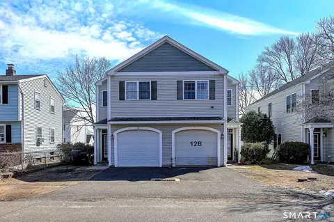 12 Landin St #B, Woodbridge, CT 06525