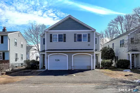 12 Landin St #A, Woodbridge, CT 06525