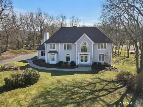80 Aspen Dr, Glastonbury, CT 06073