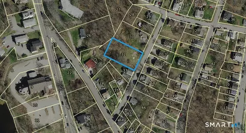 24 John St, Norwich, CT 06360