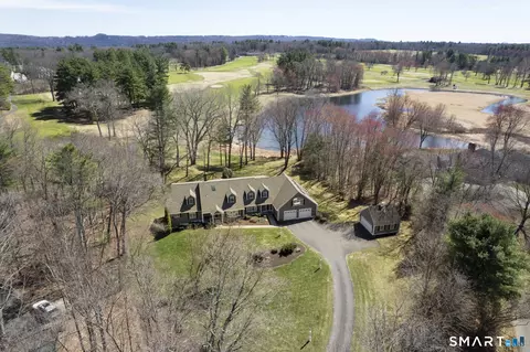 29 Woodland Dr, Avon, CT 06001