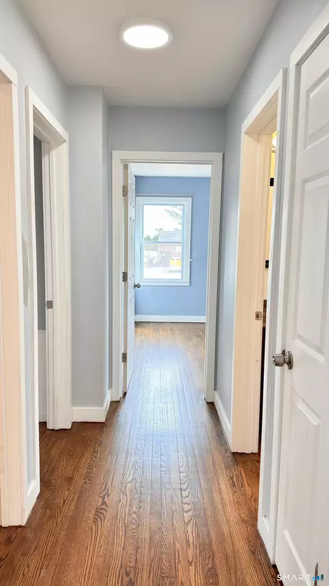 Entry Way - 675 Colonel Ledyard Hwy, Ledyard, CT 06339 photo 3 of 5
