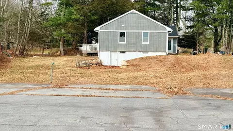 Exterior - 675 Colonel Ledyard Hwy, Ledyard, CT 06339 photo 4 of 8