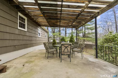 Exterior - 143 Vanderpoel Ave, Bantam, CT 06750 photo 4 of 8
