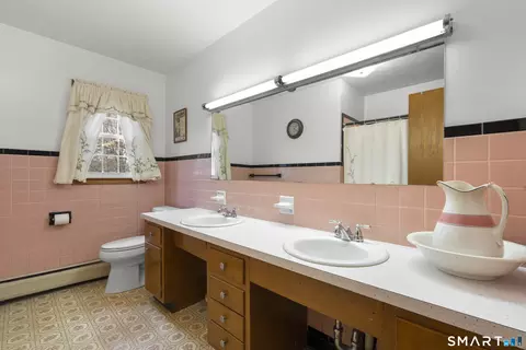 Bath - 143 Vanderpoel Ave, Bantam, CT 06750 photo 1 of 1