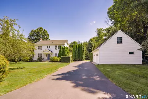 49 Hicock Dr, Southbury, CT 06488