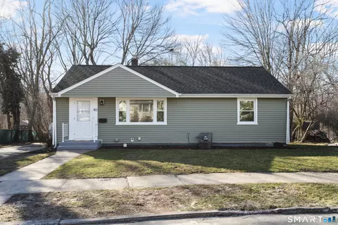 80 Furman Rd, Hamden, CT 06514