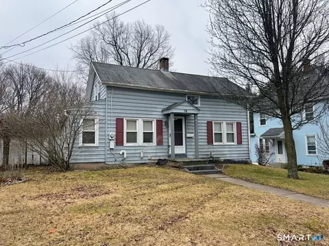 76 Bigelow St, Manchester, CT 06040