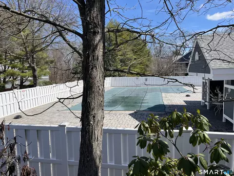 Exterior - 202 Windgate Cir #E, Monroe, CT 06468 photo 4 of 5