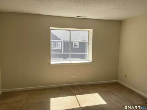 Bedroom - 202 Windgate Cir #E, Monroe, CT 06468 photo 2 of 2