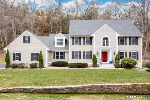 95 Beverly Dr, Avon, CT 06001