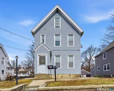 47 Highland Ave, Naugatuck, CT 06770
