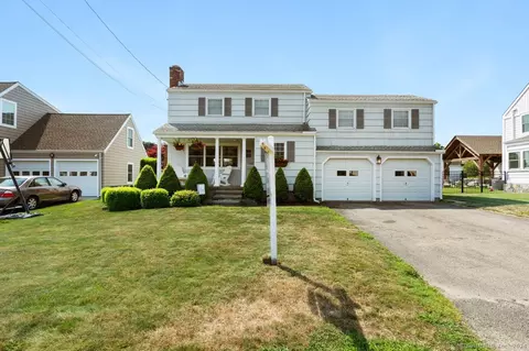 131 Spruce St, Stratford, CT 06615