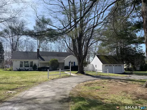 60 Three Mile Crse, Guilford, CT 06437