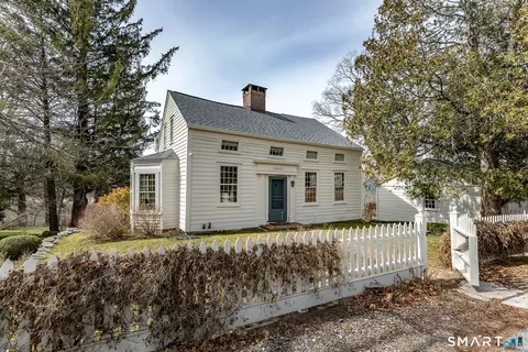21 S Ellsworth Rd, Sharon, CT 06069