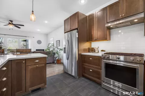Kitchen - 145 Lakeview Ter, Sandy Hook, CT 06482 photo 2 of 2