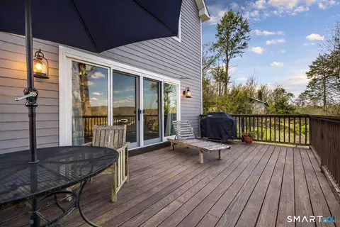 Exterior - 145 Lakeview Ter, Sandy Hook, CT 06482 photo 6 of 9