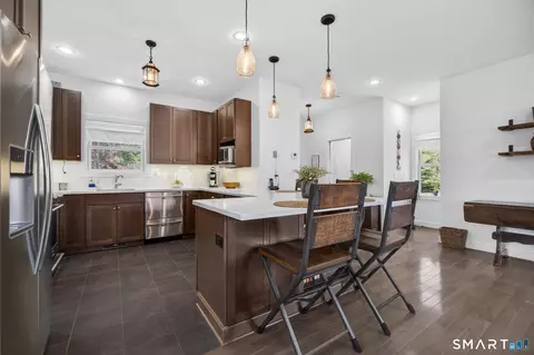 Kitchen - 145 Lakeview Ter, Sandy Hook, CT 06482 photo 1 of 2