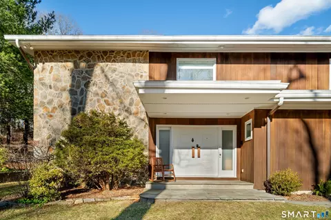 33 Reilly Rd, Easton, CT 06612
