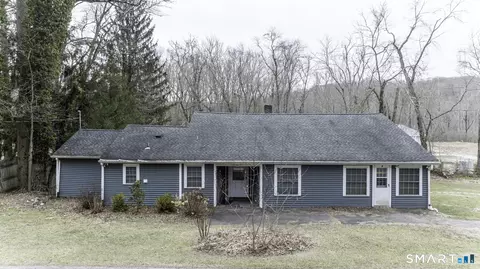 183 Sugar St, Newtown, CT 06470