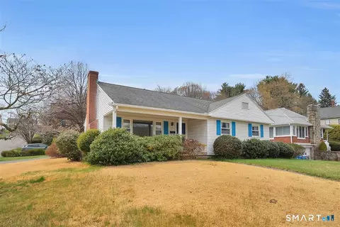 215 Burlington Ave, Bristol, CT 06010