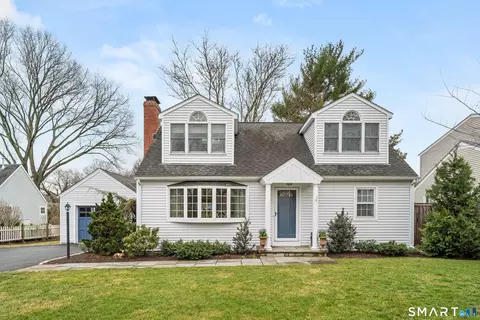 25 Oak St, Westport, CT 06880