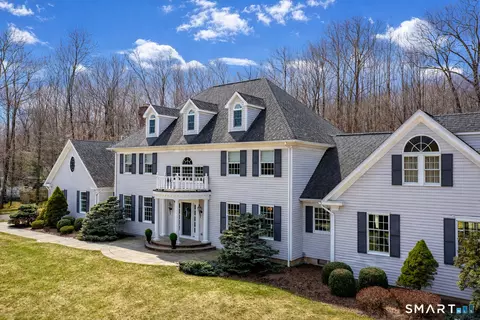 2 Sail Harbour Dr, Sherman, CT 06784