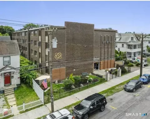 393 Laurel Ave #210, Bridgeport, CT 06605