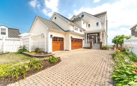 167 Shore Rd, Clinton, CT 06413