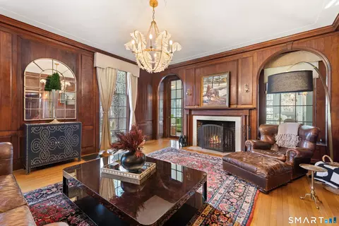 Living - 91 Algonquin Rd, Fairfield, CT 06825 photo 3 of 9