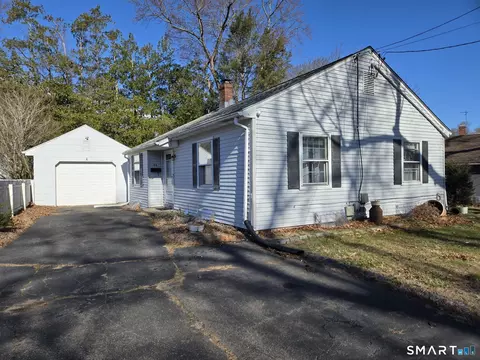 44 Birch Rd, Rocky Hill, CT 06067