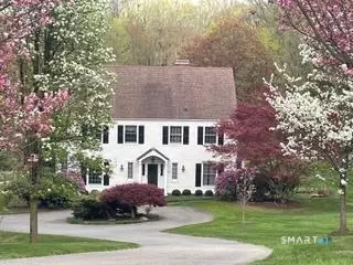 78 Keelers Ridge Rd, Wilton, CT 06897