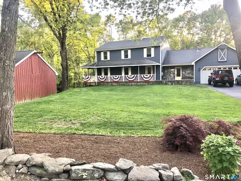 192 Stawicki Rd, North Grosvenor Dale, CT 06255