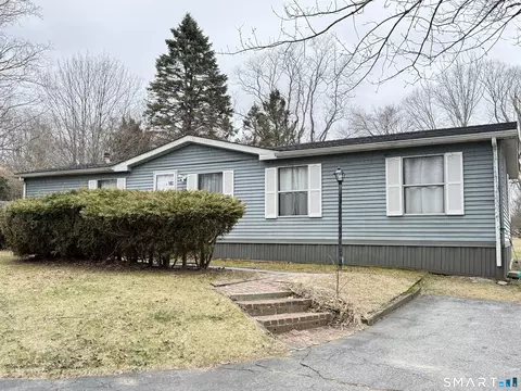 183 Whalehead Rd, Gales Ferry, CT 06335