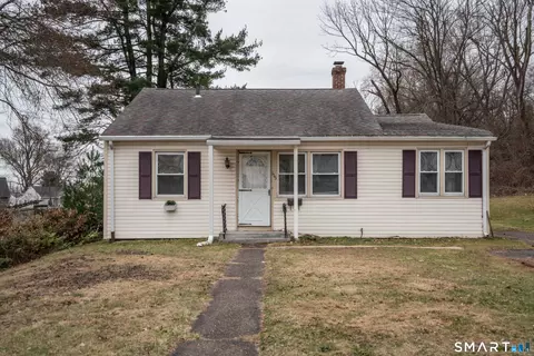 115 Mayflower St, West Hartford, CT 06110