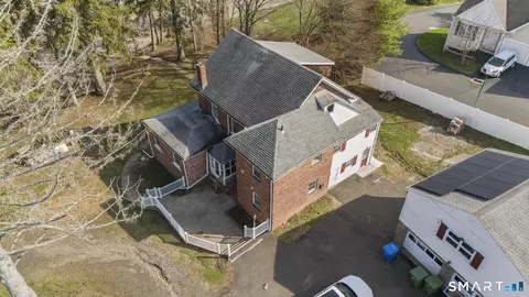 View/Area - 2964 State St, Hamden, CT 06517 photo 2 of 6